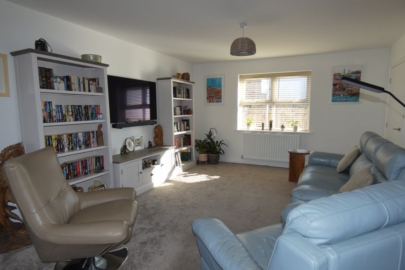 Photo 25- click for photo gallery